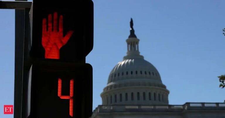 Layoffs will start if shutdown talks 'going nowhere', says White House